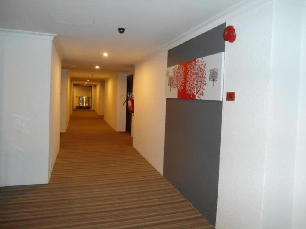 Regent Hotel Bintulu Kültér fotó