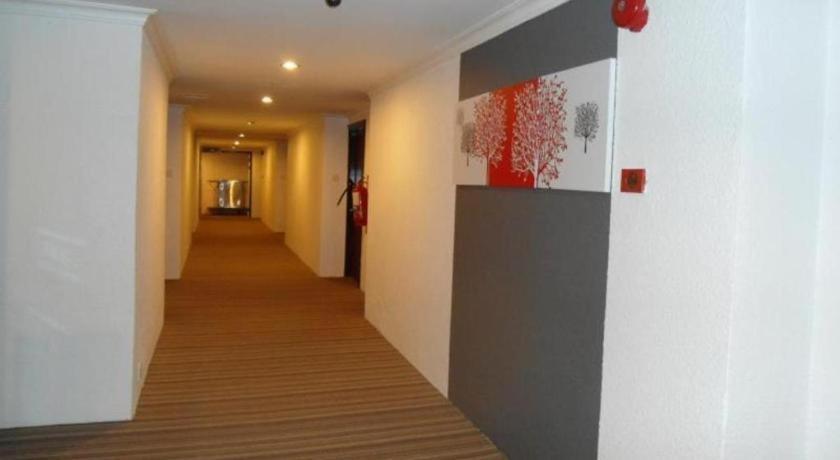 Regent Hotel Bintulu Kültér fotó