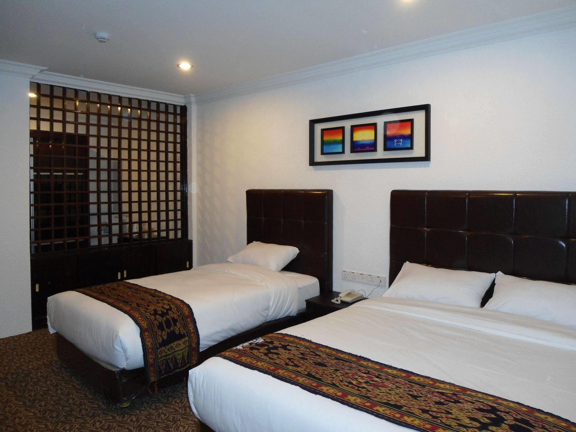 Regent Hotel Bintulu Kültér fotó